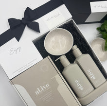 Load image into Gallery viewer, Contemporary Kitchen